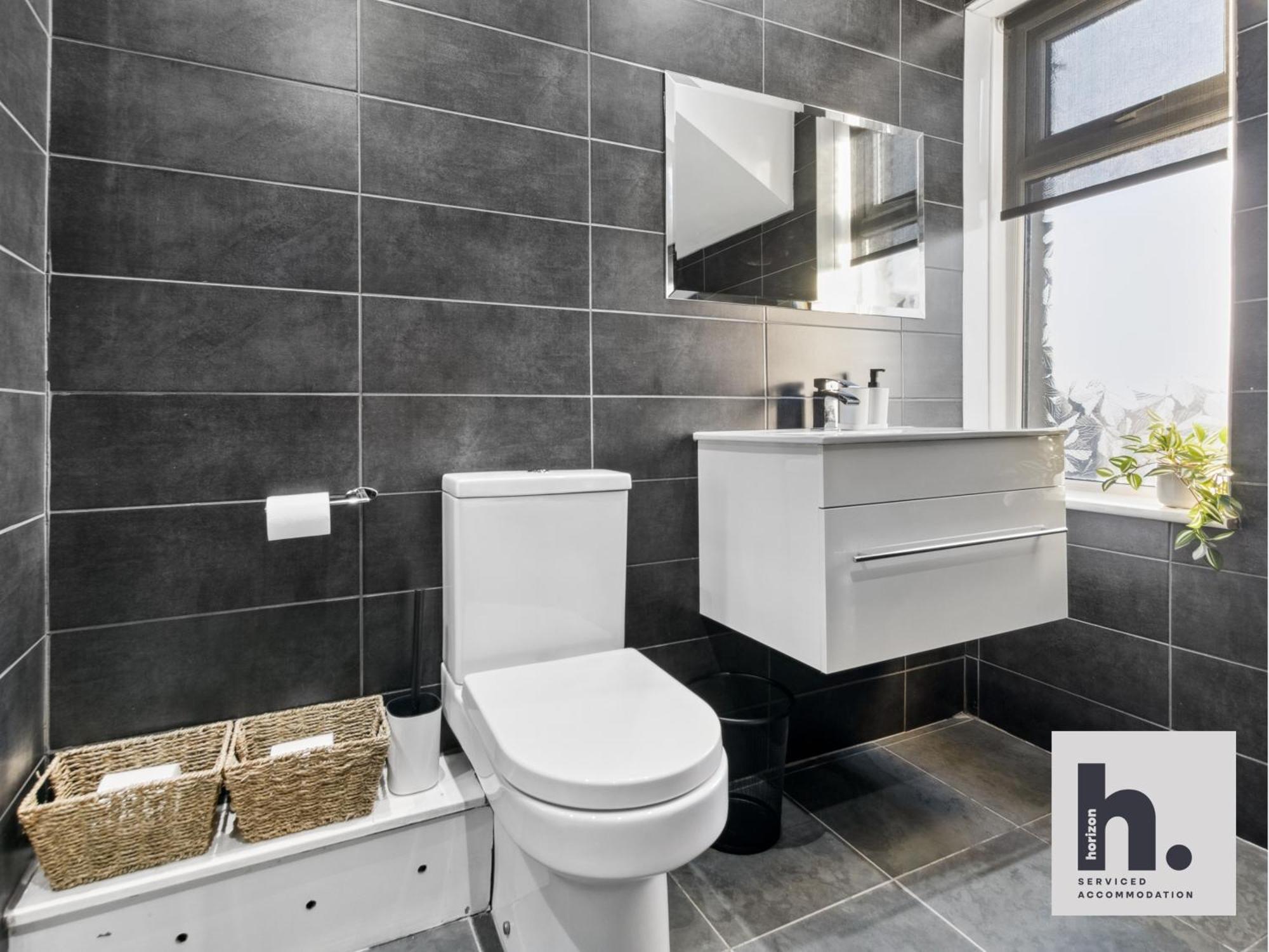 Free Parking - Penthouse - Business Stays - Relocating - St Harrogate Exteriör bild